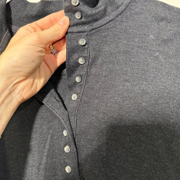 Naturals Long Sleeve - Picture 3 of 4